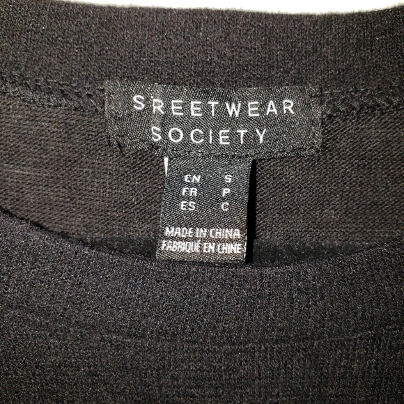 Streetwear Society black sweater tie at the front - Picture 3 of 5